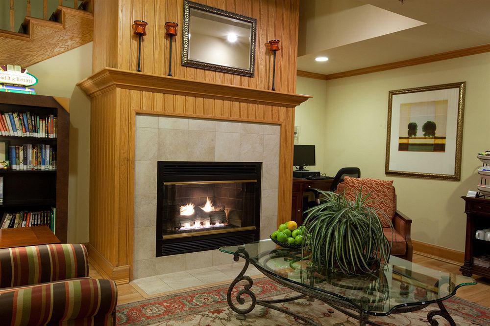 Country Inn & Suites By Radisson, Davenport - Quad Cities Interior foto