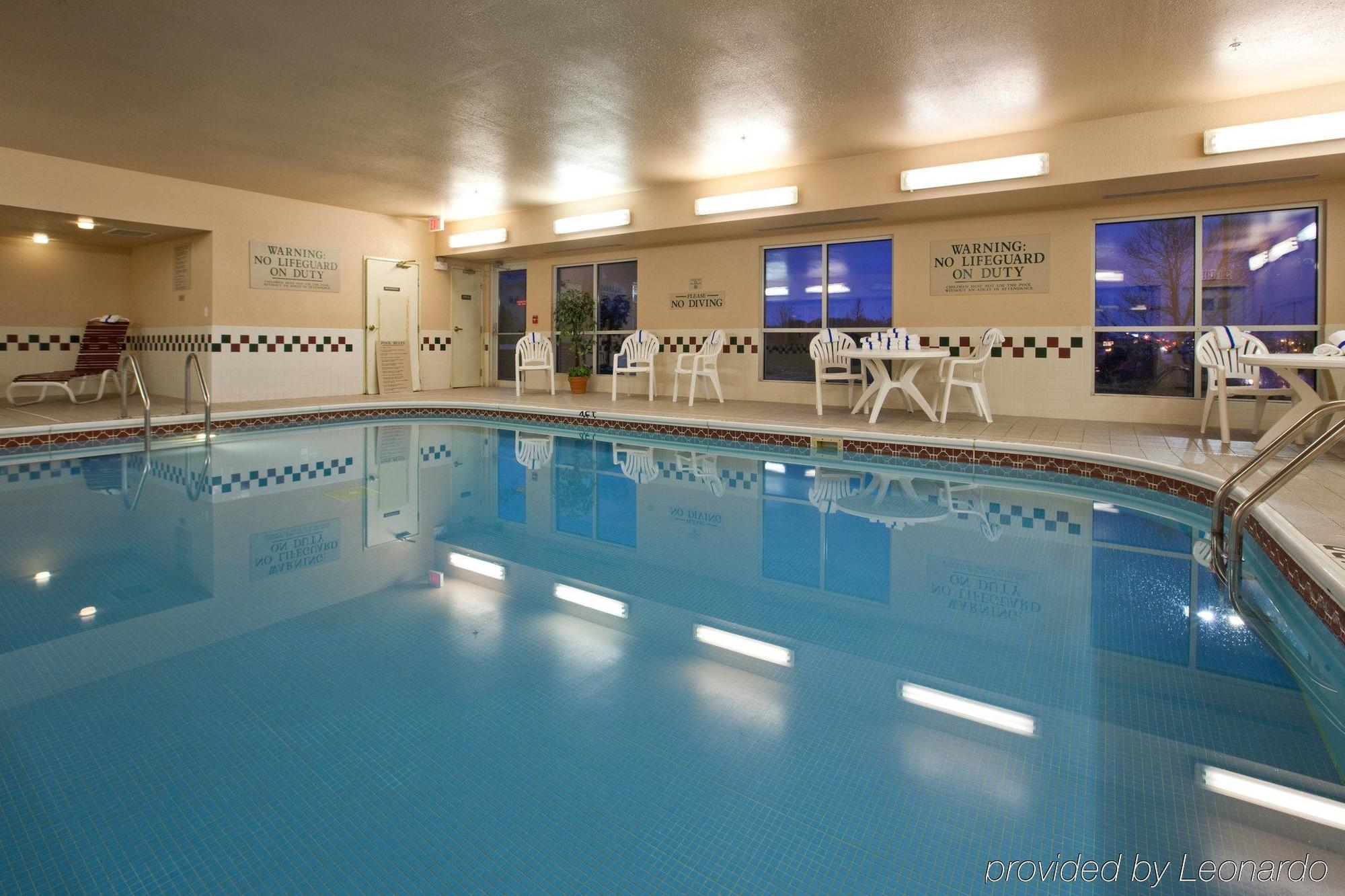 Country Inn & Suites By Radisson, Davenport - Quad Cities Einrichtungen foto